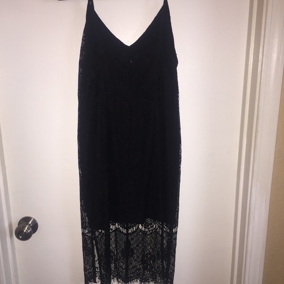 F21 Lace Body Con Dress - Picture 5 of 7